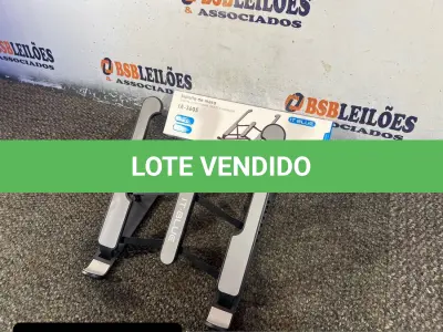 LOTE 026 - 01 SUPORTE PARA NOTEBOOK E TABLET ( NOVO ) ( NO ESTADO )