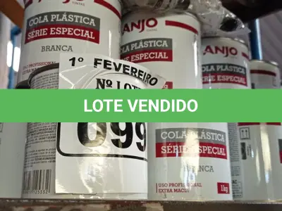 LOTE 099 - 12 LATAS DE COLA PLÁSTICA ANJO 1KG. (NO ESTADO) ATENÇÃO! FAZER A VISITAÇÃO ANTES DE ARREMATAR, NÃO SABEMOS SE FUNCIONA. LEILÃO NÃO TEM GARANTIA E NEM DEVOLUÇÃO, SUJEITO A POSSÍVEIS AVARIAS VISÍVEIS/OCULTAS E/OU AUSÊNCIA DE COMPONENTES.