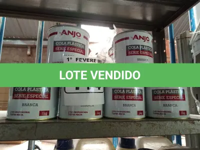LOTE 114 - 12 LATAS DE COLA PLÁSTICA ANJO 1KG. (NO ESTADO) ATENÇÃO! FAZER A VISITAÇÃO ANTES DE ARREMATAR, NÃO SABEMOS SE FUNCIONA. LEILÃO NÃO TEM GARANTIA E NEM DEVOLUÇÃO, SUJEITO A POSSÍVEIS AVARIAS VISÍVEIS/OCULTAS E/OU AUSÊNCIA DE COMPONENTES.