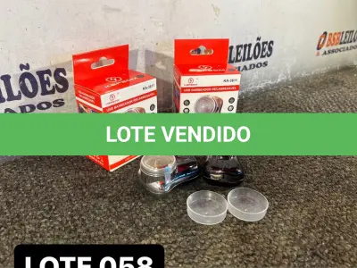 LOTE 058 - 02 BARBEADORES ELETRICOS PORTATEIS PEQUENOS ( NOVO ) ( NO ESTADO )
