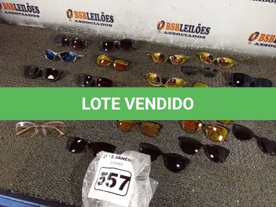 LOTE 557 -  01 LOTE COM ÓCULOS DE SOL. (NO ESTADO, LEILÃO NÃO TEM GARANTIA E NEM DEVOLUÇÃO, SUJEITO A POSSÍVEIS AVARIAS VISÍVEIS/OCULTAS E/OU AUSÊNCIA DE COMPONENTES).