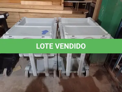 LOTE 512 - 02 CARRINHOS PARA LIMPEZA INDUSTRIAL INCOMPLETO. (NO ESTADO) ATENÇÃO! FAZER A VISITAÇÃO ANTES DE ARREMATAR, NÃO SABEMOS SE FUNCIONA. LEILÃO NÃO TEM GARANTIA E NEM DEVOLUÇÃO, SUJEITO A POSSÍVEIS AVARIAS VISÍVEIS/OCULTAS E/OU AUSÊNCIA DE COMPONENTES.