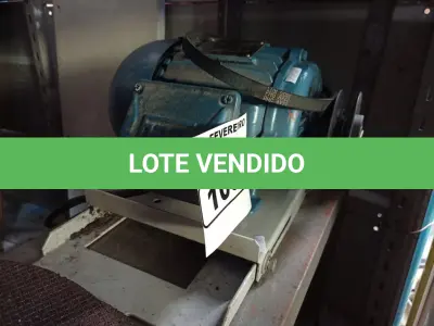 LOTE 105 - 01 MOTOR TRIFÁSICO. (NO ESTADO) ATENÇÃO! FAZER A VISITAÇÃO ANTES DE ARREMATAR, NÃO SABEMOS SE FUNCIONA. LEILÃO NÃO TEM GARANTIA E NEM DEVOLUÇÃO, SUJEITO A POSSÍVEIS AVARIAS VISÍVEIS/OCULTAS E/OU AUSÊNCIA DE COMPONENTES.