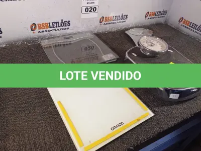 LOTE 020 - 04 BALANÇAS DE USO DOMÉSTICO. (NO ESTADO) ATENÇÃO! FAZER A VISITAÇÃO ANTES DE ARREMATAR, NÃO SABEMOS SE FUNCIONA. LEILÃO NÃO TEM GARANTIA E NEM DEVOLUÇÃO, SUJEITO A POSSÍVEIS AVARIAS VISÍVEIS/OCULTAS E/OU AUSÊNCIA DE COMPONENTES.