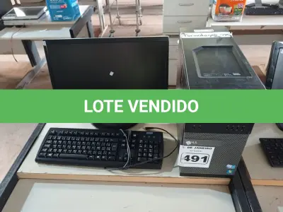LOTE 491 - 01 CPU, 01 TECLADO E 01 MONITOR. (NO ESTADO) ATENÇÃO! FAZER A VISITAÇÃO ANTES DE ARREMATAR, NÃO SABEMOS SE FUNCIONA. LEILÃO NÃO TEM GARANTIA E NEM DEVOLUÇÃO, SUJEITO A POSSÍVEIS AVARIAS VISÍVEIS/OCULTAS E/OU AUSÊNCIA DE COMPONENTES.