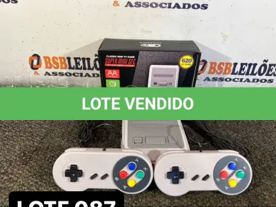 LOTE 087 - 01 VIDEOGAME RETRO COM MAIS DE 600 JOGOS EMBUTIDOS ( NOVO ) ( NO ESTADO )