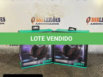 LOTE 004 - 01 HEADPHONE GAMER TAMANHO G( NOVO ) ( NO ESTADO )