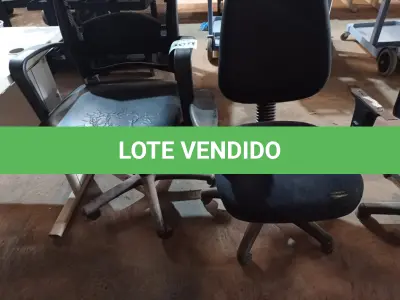 LOTE 500 - 02 CADEIRAS PARA ESCRITÓRIO. (NO ESTADO) ATENÇÃO! FAZER A VISITAÇÃO ANTES DE ARREMATAR, NÃO SABEMOS SE FUNCIONA. LEILÃO NÃO TEM GARANTIA E NEM DEVOLUÇÃO, SUJEITO A POSSÍVEIS AVARIAS VISÍVEIS/OCULTAS E/OU AUSÊNCIA DE COMPONENTES.
