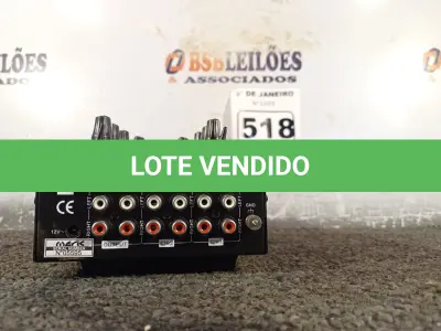 LOTE 518 - 01 MESA DE SOM MDJ-20 MIXER 02 CANAIS PROFISSIONAL DJ MERIC.(NO ESTADO) ATENÇÃO! FAZER A VISITAÇÃO ANTES DE ARREMATAR, NÃO SABEMOS SE FUNCIONA. LEILÃO NÃO TEM GARANTIA E NEM DEVOLUÇÃO, SUJEITO A POSSÍVEIS AVARIAS VISÍVEIS/OCULTAS E/OU AUSÊNCIA DE COMPONENTES.