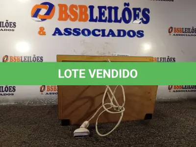 LOTE 017 - 01 CONTROLE PARA JOGOS ARCADE. (NO ESTADO) ATENÇÃO! FAZER A VISITAÇÃO ANTES DE ARREMATAR, NÃO SABEMOS SE FUNCIONA. LEILÃO NÃO TEM GARANTIA E NEM DEVOLUÇÃO, SUJEITO A POSSÍVEIS AVARIAS VISÍVEIS/OCULTAS E/OU AUSÊNCIA DE COMPONENTES.