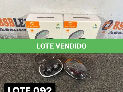 LOTE 092 - 02 FONES DE OUVIDO BLUETOOTH COM INDICADORES LED ( NOVO ) ( NO ESTADO )