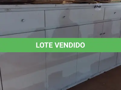 LOTE 546 - 01 BALCÃO EXPOSITOR COM 05 GAVETAS E 05 PORTAS. (NO ESTADO) ATENÇÃO! FAZER A VISITAÇÃO ANTES DE ARREMATAR, NÃO SABEMOS SE FUNCIONA. LEILÃO NÃO TEM GARANTIA E NEM DEVOLUÇÃO, SUJEITO A POSSÍVEIS AVARIAS VISÍVEIS/OCULTAS E/OU AUSÊNCIA DE COMPONENTES.