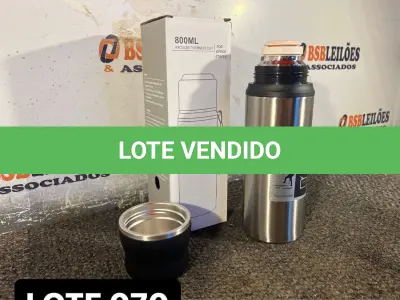 LOTE 070 - 01 GARRAFA TERMICA DE CAMPING 800ML PRATEADA ( NOVO ) ( NO ESTADO )