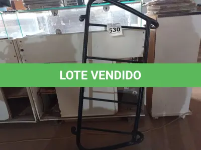 LOTE 530 - 01 PROTEÇÃO PARA VIDRO DE FERRO. (NO ESTADO) ATENÇÃO! FAZER A VISITAÇÃO ANTES DE ARREMATAR, NÃO SABEMOS SE FUNCIONA. LEILÃO NÃO TEM GARANTIA E NEM DEVOLUÇÃO, SUJEITO A POSSÍVEIS AVARIAS VISÍVEIS/OCULTAS E/OU AUSÊNCIA DE COMPONENTES.