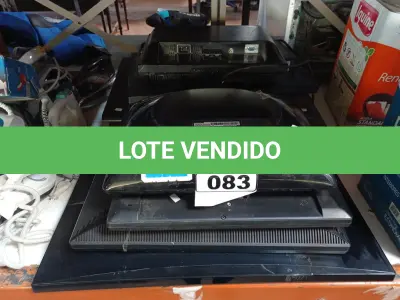 LOTE 083 - 08 MONITORES MARCAS E MODELOS DIVERSOS PARA RETIRADA DE PEÇAS. (NO ESTADO) ATENÇÃO! FAZER A VISITAÇÃO ANTES DE ARREMATAR, NÃO SABEMOS SE FUNCIONA. LEILÃO NÃO TEM GARANTIA E NEM DEVOLUÇÃO, SUJEITO A POSSÍVEIS AVARIAS VISÍVEIS/OCULTAS E/OU AUSÊNCIA DE COMPONENTES.