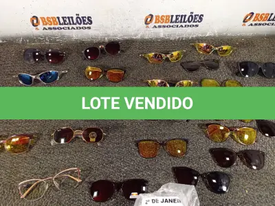 LOTE 557 -  01 LOTE COM ÓCULOS DE SOL. (NO ESTADO, LEILÃO NÃO TEM GARANTIA E NEM DEVOLUÇÃO, SUJEITO A POSSÍVEIS AVARIAS VISÍVEIS/OCULTAS E/OU AUSÊNCIA DE COMPONENTES).
