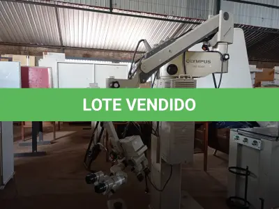 LOTE 511 - 01 MICROSCOPIO OME 5000 OLYMPUS.(NO ESTADO) ATENÇÃO! FAZER A VISITAÇÃO ANTES DE ARREMATAR, NÃO SABEMOS SE FUNCIONA. LEILÃO NÃO TEM GARANTIA E NEM DEVOLUÇÃO, SUJEITO A POSSÍVEIS AVARIAS VISÍVEIS/OCULTAS E/OU AUSÊNCIA DE COMPONENTES.