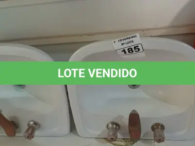 LOTE 185 - 02 CUBAS PARA LAVATÓRIO COM SISTEMA PARA ÁGUA QUENTE/FRIA. (NO ESTADO) ATENÇÃO! FAZER A VISITAÇÃO ANTES DE ARREMATAR, NÃO SABEMOS SE FUNCIONA. LEILÃO NÃO TEM GARANTIA E NEM DEVOLUÇÃO, SUJEITO A POSSÍVEIS AVARIAS VISÍVEIS/OCULTAS E/OU AUSÊNCIA DE COMPONENTES.