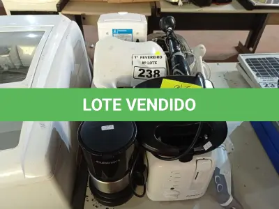 LOTE 238 - 01 LOTE COM UTENSÍLIOS DIVERSOS. (NO ESTADO) ATENÇÃO! FAZER A VISITAÇÃO ANTES DE ARREMATAR, NÃO SABEMOS SE FUNCIONA. LEILÃO NÃO TEM GARANTIA E NEM DEVOLUÇÃO, SUJEITO A POSSÍVEIS AVARIAS VISÍVEIS/OCULTAS E/OU AUSÊNCIA DE COMPONENTES.