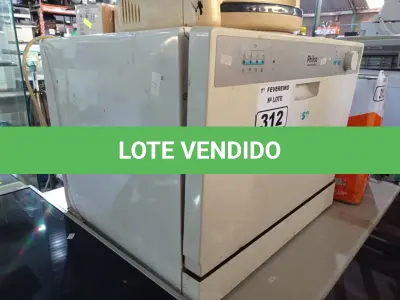 LOTE 312 - 01 LAVA-LOUÇAS MARCA PHILCO. (NO ESTADO) ATENÇÃO! FAZER A VISITAÇÃO ANTES DE ARREMATAR, NÃO SABEMOS SE FUNCIONA. LEILÃO NÃO TEM GARANTIA E NEM DEVOLUÇÃO, SUJEITO A POSSÍVEIS AVARIAS VISÍVEIS/OCULTAS E/OU AUSÊNCIA DE COMPONENTES.