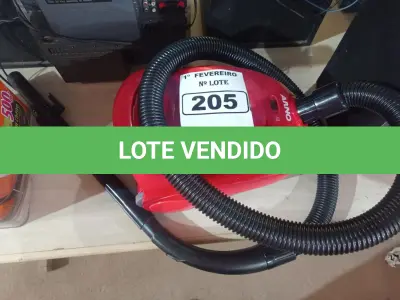 LOTE 205 - 01 ASPIRADOR DE PÓ MARCA ARNO 220V. (NO ESTADO) ATENÇÃO! FAZER A VISITAÇÃO ANTES DE ARREMATAR, NÃO SABEMOS SE FUNCIONA. LEILÃO NÃO TEM GARANTIA E NEM DEVOLUÇÃO, SUJEITO A POSSÍVEIS AVARIAS VISÍVEIS/OCULTAS E/OU AUSÊNCIA DE COMPONENTES.