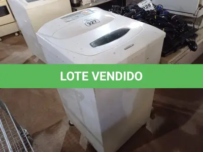 LOTE 327 - 01 LAVADORA DE ROUPAS MARCA BRASTEMP 220V. (NO ESTADO) ATENÇÃO! FAZER A VISITAÇÃO ANTES DE ARREMATAR, NÃO SABEMOS SE FUNCIONA. LEILÃO NÃO TEM GARANTIA E NEM DEVOLUÇÃO, SUJEITO A POSSÍVEIS AVARIAS VISÍVEIS/OCULTAS E/OU AUSÊNCIA DE COMPONENTES.