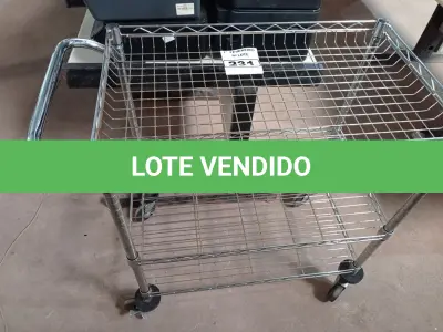 LOTE 231 - 01 CARRINHO PARA TRANSPORTE DE ALIMENTOS.  (NO ESTADO) ATENÇÃO! FAZER A VISITAÇÃO ANTES DE ARREMATAR, NÃO SABEMOS SE FUNCIONA. LEILÃO NÃO TEM GARANTIA E NEM DEVOLUÇÃO, SUJEITO A POSSÍVEIS AVARIAS VISÍVEIS/OCULTAS E/OU AUSÊNCIA DE COMPONENTES.