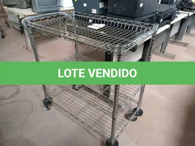 LOTE 231 - 01 CARRINHO PARA TRANSPORTE DE ALIMENTOS.  (NO ESTADO) ATENÇÃO! FAZER A VISITAÇÃO ANTES DE ARREMATAR, NÃO SABEMOS SE FUNCIONA. LEILÃO NÃO TEM GARANTIA E NEM DEVOLUÇÃO, SUJEITO A POSSÍVEIS AVARIAS VISÍVEIS/OCULTAS E/OU AUSÊNCIA DE COMPONENTES.