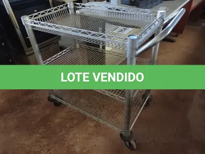 LOTE 358 - 01 CARRINHO PARA TRANSPORTE DE ALIMENTOS.  (NO ESTADO) ATENÇÃO! FAZER A VISITAÇÃO ANTES DE ARREMATAR, NÃO SABEMOS SE FUNCIONA. LEILÃO NÃO TEM GARANTIA E NEM DEVOLUÇÃO, SUJEITO A POSSÍVEIS AVARIAS VISÍVEIS/OCULTAS E/OU AUSÊNCIA DE COMPONENTES.