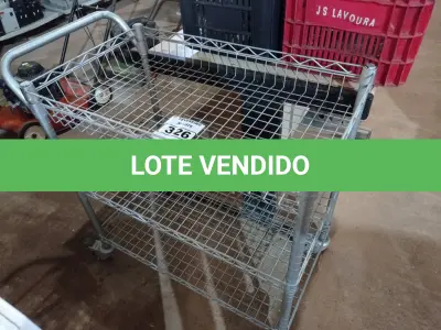 LOTE 326 - 01 CARRINHO PARA TRANSPORTE DE ALIMENTOS.  (NO ESTADO) ATENÇÃO! FAZER A VISITAÇÃO ANTES DE ARREMATAR, NÃO SABEMOS SE FUNCIONA. LEILÃO NÃO TEM GARANTIA E NEM DEVOLUÇÃO, SUJEITO A POSSÍVEIS AVARIAS VISÍVEIS/OCULTAS E/OU AUSÊNCIA DE COMPONENTES.