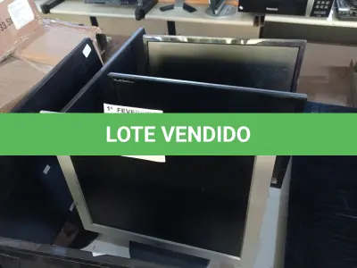 LOTE 249 - 06 MONITORES MARCAS E MODELOS DIVERSOS PARA RETIRADA DE PEÇAS. (NO ESTADO) ATENÇÃO! FAZER A VISITAÇÃO ANTES DE ARREMATAR, NÃO SABEMOS SE FUNCIONA. LEILÃO NÃO TEM GARANTIA E NEM DEVOLUÇÃO, SUJEITO A POSSÍVEIS AVARIAS VISÍVEIS/OCULTAS E/OU AUSÊNCIA DE COMPONENTES.