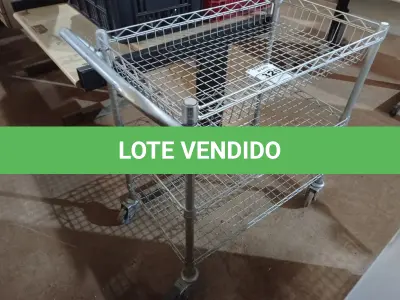 LOTE 326 - 01 CARRINHO PARA TRANSPORTE DE ALIMENTOS.  (NO ESTADO) ATENÇÃO! FAZER A VISITAÇÃO ANTES DE ARREMATAR, NÃO SABEMOS SE FUNCIONA. LEILÃO NÃO TEM GARANTIA E NEM DEVOLUÇÃO, SUJEITO A POSSÍVEIS AVARIAS VISÍVEIS/OCULTAS E/OU AUSÊNCIA DE COMPONENTES.