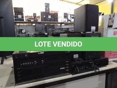 LOTE 322 - 04 VIDEOCASSETES, 01 APARELHOS DE DVD, 02 APARELHOS DE SOM E 03 TOCA DISCOS MARCAS E MODELOS DIVERSOS. (NO ESTADO) ATENÇÃO! FAZER A VISITAÇÃO ANTES DE ARREMATAR, NÃO SABEMOS SE FUNCIONA. LEILÃO NÃO TEM GARANTIA E NEM DEVOLUÇÃO, SUJEITO A POSSÍVEIS AVARIAS VISÍVEIS/OCULTAS E/OU AUSÊNCIA DE COMPONENTES.