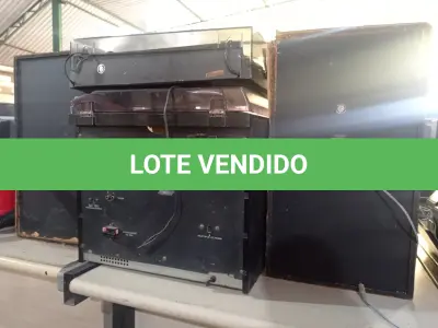 LOTE 202 - 01 APARELHO DE SOM 3X1 MARCA SANYO. (NO ESTADO) ATENÇÃO! FAZER A VISITAÇÃO ANTES DE ARREMATAR, NÃO SABEMOS SE FUNCIONA. LEILÃO NÃO TEM GARANTIA E NEM DEVOLUÇÃO, SUJEITO A POSSÍVEIS AVARIAS VISÍVEIS/OCULTAS E/OU AUSÊNCIA DE COMPONENTES.