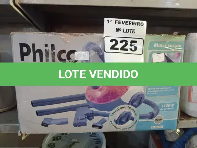 LOTE 225 - 01 ASPIRADOR DE PÓ MARCA PHILCO. (NO ESTADO) ATENÇÃO! FAZER A VISITAÇÃO ANTES DE ARREMATAR, NÃO SABEMOS SE FUNCIONA. LEILÃO NÃO TEM GARANTIA E NEM DEVOLUÇÃO, SUJEITO A POSSÍVEIS AVARIAS VISÍVEIS/OCULTAS E/OU AUSÊNCIA DE COMPONENTES.