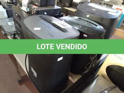LOTE 243 - 03 FRAGMENTADORAS DE PAPEL MARCAS E MODELOS DIVERSOS. (NO ESTADO) ATENÇÃO! FAZER A VISITAÇÃO ANTES DE ARREMATAR, NÃO SABEMOS SE FUNCIONA. LEILÃO NÃO TEM GARANTIA E NEM DEVOLUÇÃO, SUJEITO A POSSÍVEIS AVARIAS VISÍVEIS/OCULTAS E/OU AUSÊNCIA DE COMPONENTES.