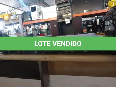 LOTE 212 - 01 SERVIDOR DE GAVETA. (NO ESTADO) ATENÇÃO! FAZER A VISITAÇÃO ANTES DE ARREMATAR, NÃO SABEMOS SE FUNCIONA. LEILÃO NÃO TEM GARANTIA E NEM DEVOLUÇÃO, SUJEITO A POSSÍVEIS AVARIAS VISÍVEIS/OCULTAS E/OU AUSÊNCIA DE COMPONENTES.