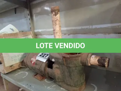 LOTE 227 - 01 BOMBA D’AGUA. (NO ESTADO) ATENÇÃO! FAZER A VISITAÇÃO ANTES DE ARREMATAR, NÃO SABEMOS SE FUNCIONA. LEILÃO NÃO TEM GARANTIA E NEM DEVOLUÇÃO, SUJEITO A POSSÍVEIS AVARIAS VISÍVEIS/OCULTAS E/OU AUSÊNCIA DE COMPONENTES.