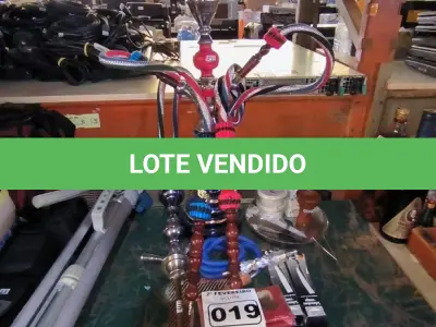 LOTE 019 - 01 NARGUILÉ COM ACESSÓRIOS (NO ESTADO, NÃO SABEMOS SE FUNCIONA. LEILÃO NÃO TEM GARANTIA E NEM DEVOLUÇÃO).