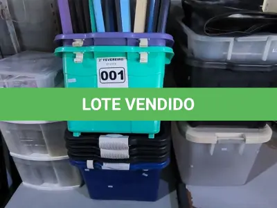 LOTE 001 -  01 LOTE COM CAIXAS ORGANIZADORAS EM PLÁSTICO E CAIXA COM BIJUTERIAS PARA ARTESANATO (NO ESTADO, NÃO SABEMOS SE FUNCIONA. LEILÃO NÃO TEM GARANTIA E NEM DEVOLUÇÃO).