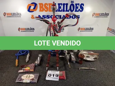 LOTE 019 - 01 NARGUILÉ COM ACESSÓRIOS (NO ESTADO, NÃO SABEMOS SE FUNCIONA. LEILÃO NÃO TEM GARANTIA E NEM DEVOLUÇÃO).