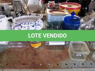LOTE 026 - 01 LOTE COM UTENSÍLIOS PARA COZINHA (NO ESTADO, NÃO SABEMOS SE FUNCIONA. LEILÃO NÃO TEM GARANTIA E NEM DEVOLUÇÃO).