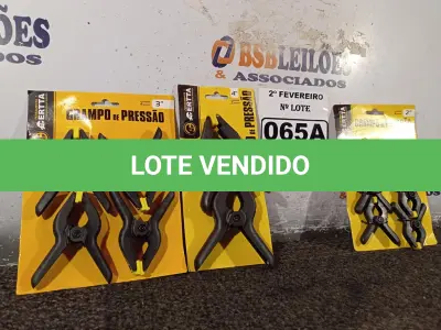 LOTE 065 - 03 KIT’S DE GRAMPOS DE PRESSÃO. (NO ESTADO) ATENÇÃO! FAZER A VISITAÇÃO ANTES DE ARREMATAR, NÃO SABEMOS SE FUNCIONA. LEILÃO NÃO TEM GARANTIA E NEM DEVOLUÇÃO, SUJEITO A POSSÍVEIS AVARIAS VISÍVEIS/OCULTAS E/OU AUSÊNCIA DE COMPONENTES.