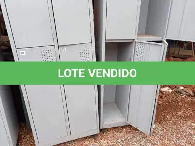LOTE 486 - 02 ARMÁRIOS ROUPEIRO EM AÇO. (NO ESTADO) ATENÇÃO! FAZER A VISITAÇÃO ANTES DE ARREMATAR, NÃO SABEMOS SE FUNCIONA. LEILÃO NÃO TEM GARANTIA E NEM DEVOLUÇÃO, SUJEITO A POSSÍVEIS AVARIAS VISÍVEIS/OCULTAS E/OU AUSÊNCIA DE COMPONENTES.