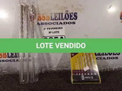 LOTE 085 - 02 KIT’S DE BROCAS. (NO ESTADO) ATENÇÃO! FAZER A VISITAÇÃO ANTES DE ARREMATAR, NÃO SABEMOS SE FUNCIONA. LEILÃO NÃO TEM GARANTIA E NEM DEVOLUÇÃO, SUJEITO A POSSÍVEIS AVARIAS VISÍVEIS/OCULTAS E/OU AUSÊNCIA DE COMPONENTES.