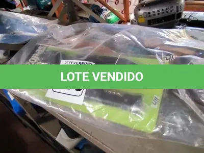 LOTE 050 - 01 LOTE COM FACAS DIVERSAS (NO ESTADO, NÃO SABEMOS SE FUNCIONA. LEILÃO NÃO TEM GARANTIA E NEM DEVOLUÇÃO).