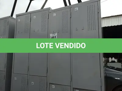 LOTE 493 - 02 ARMÁRIOS ROUPEIRO EM AÇO. (NO ESTADO) ATENÇÃO! FAZER A VISITAÇÃO ANTES DE ARREMATAR, NÃO SABEMOS SE FUNCIONA. LEILÃO NÃO TEM GARANTIA E NEM DEVOLUÇÃO, SUJEITO A POSSÍVEIS AVARIAS VISÍVEIS/OCULTAS E/OU AUSÊNCIA DE COMPONENTES.