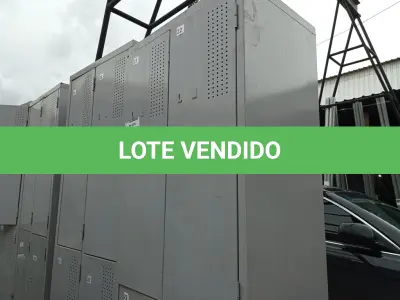 LOTE 493 - 02 ARMÁRIOS ROUPEIRO EM AÇO. (NO ESTADO) ATENÇÃO! FAZER A VISITAÇÃO ANTES DE ARREMATAR, NÃO SABEMOS SE FUNCIONA. LEILÃO NÃO TEM GARANTIA E NEM DEVOLUÇÃO, SUJEITO A POSSÍVEIS AVARIAS VISÍVEIS/OCULTAS E/OU AUSÊNCIA DE COMPONENTES.