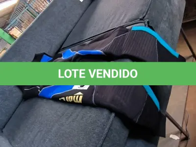 LOTE 060 - 01 ROUPA DE MERGULHO MARCA MARES (NO ESTADO, NÃO SABEMOS SE FUNCIONA. LEILÃO NÃO TEM GARANTIA E NEM DEVOLUÇÃO).