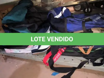 LOTE 029 - 01 LOTE COM BOLÇAS DIVERSAS (NO ESTADO, NÃO SABEMOS SE FUNCIONA. LEILÃO NÃO TEM GARANTIA E NEM DEVOLUÇÃO).